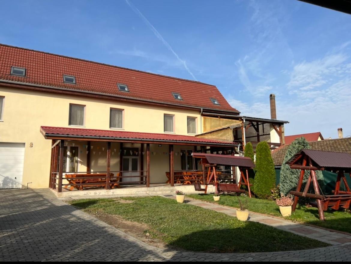 Pensiunea Class Sălişte Kültér fotó